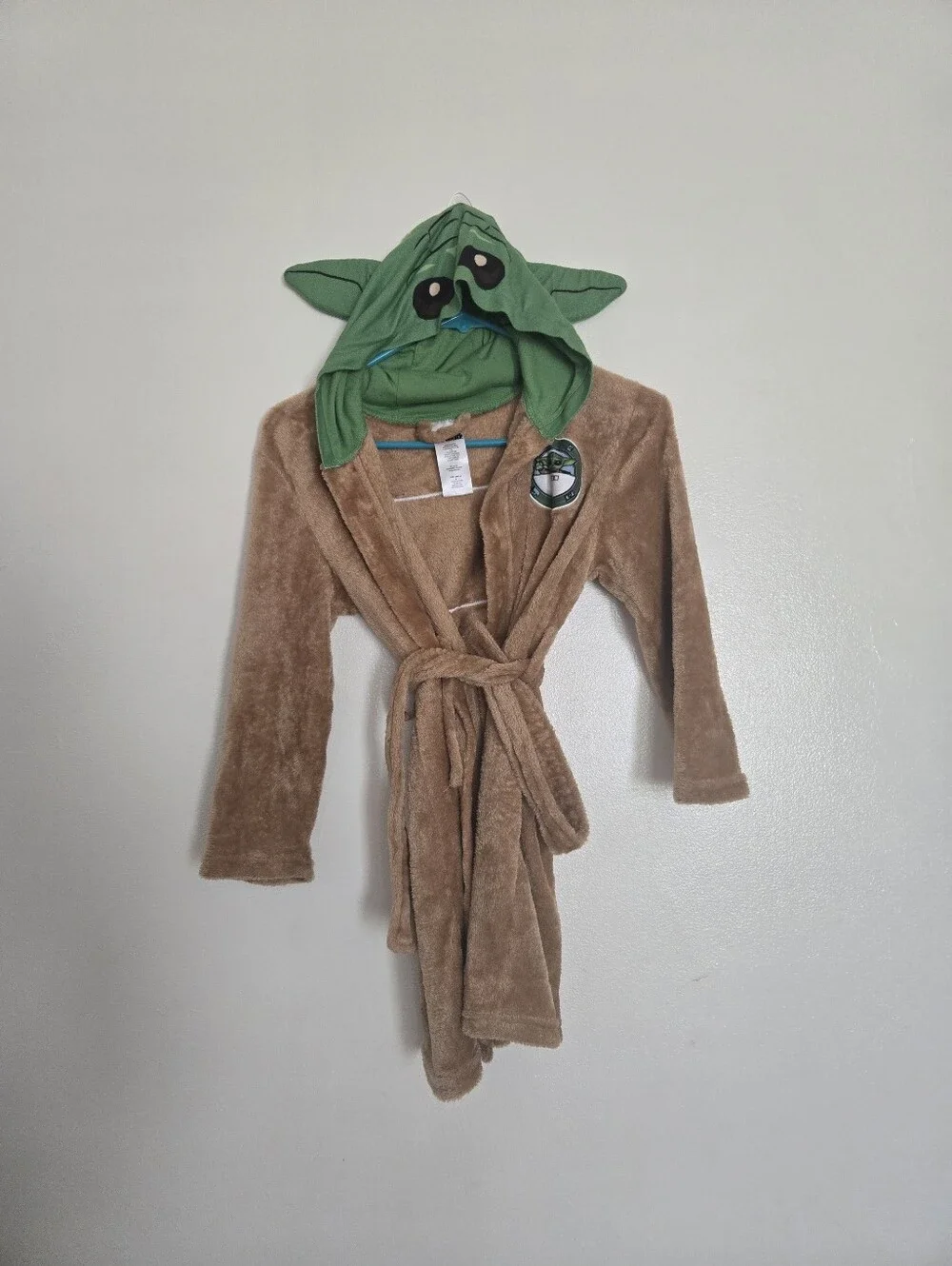 4/$15 Star Wars Baby Yoda Hooded Brown and Green Plush Robe Kids Sz 8